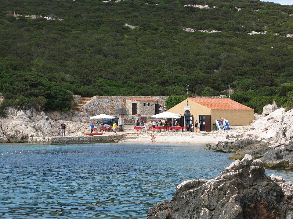 Cala Sassari