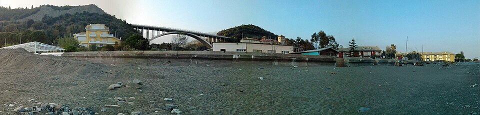 Spiaggia Libera dell'Arrestra