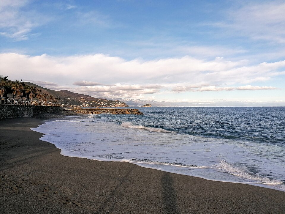 Il Molo Beach