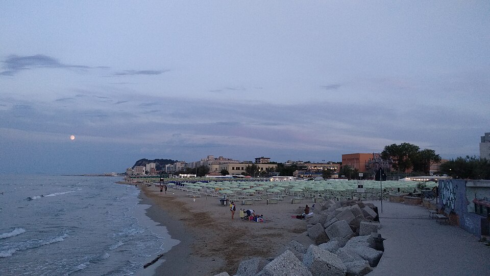 Spiaggia di levante
