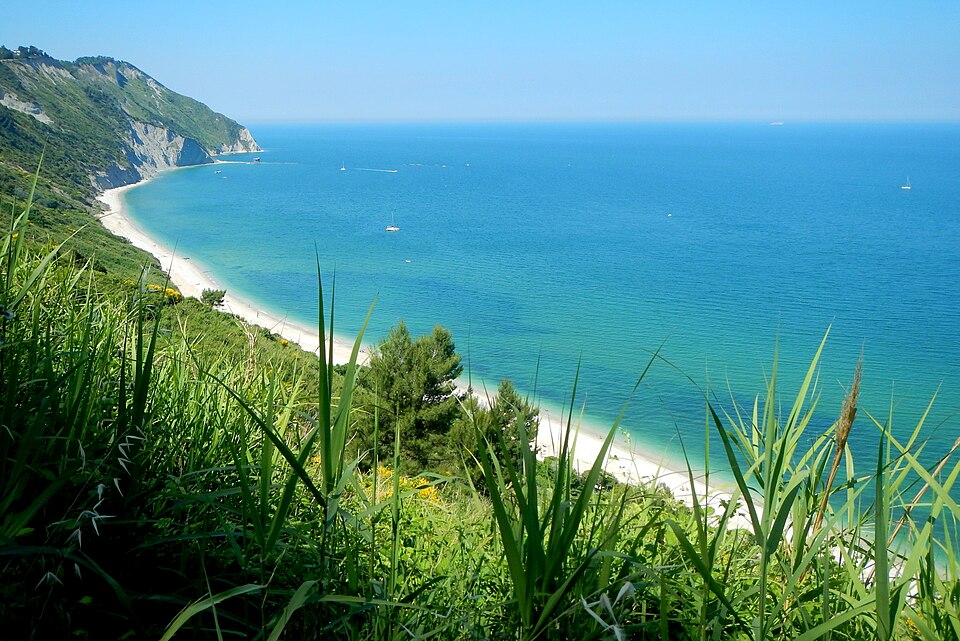 Spiaggia di Mezzavalle